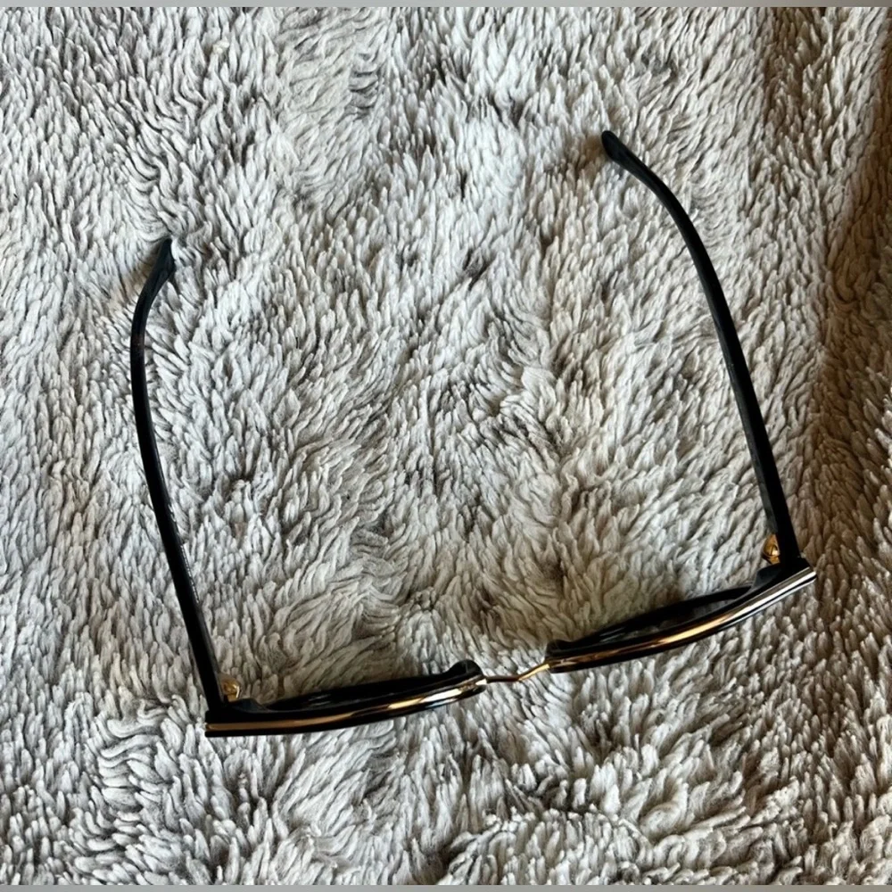 Tory Burch Sunglasses - Picture 6 of 9
